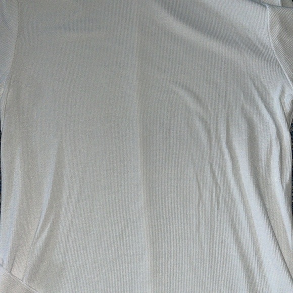 Aritzia white Mock Neck - Picture 2 of 3